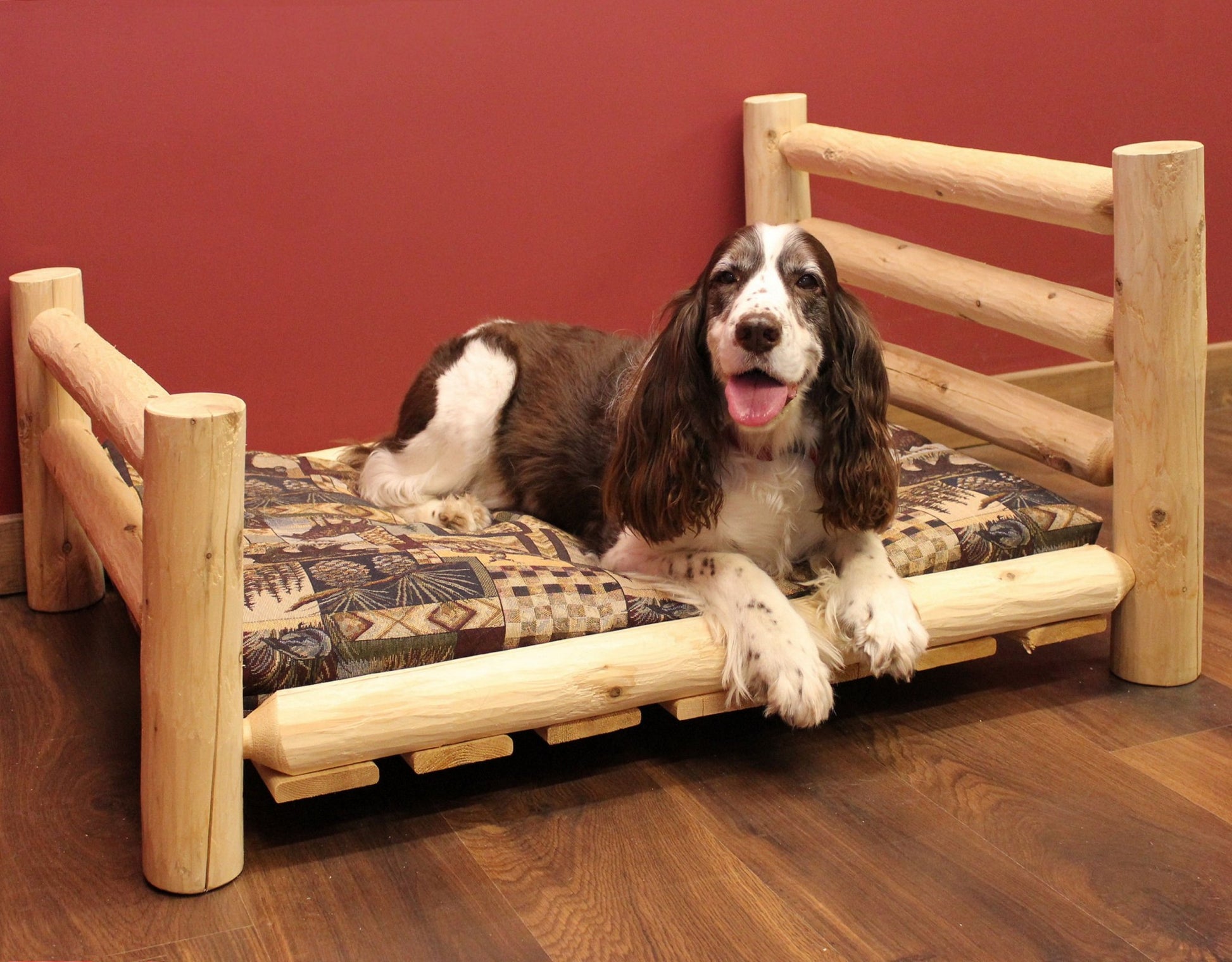Rustic And Natural Cedar Log Small Replica Pet Bed-5