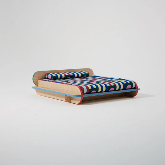 The Leo Bed – Modern Elevated Dog & Cat Bed